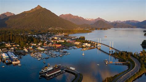 7 Alaskan Towns & Cities You Need to Explore