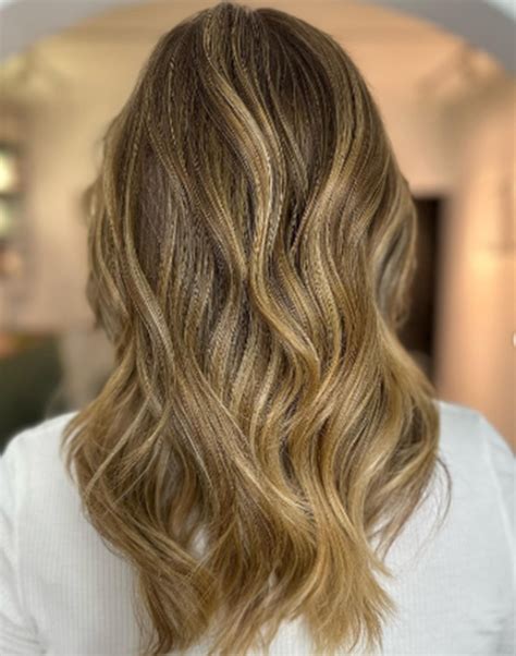 7 Amazing Light Brown Blonde Hair Colors That Will Brighten Your Look