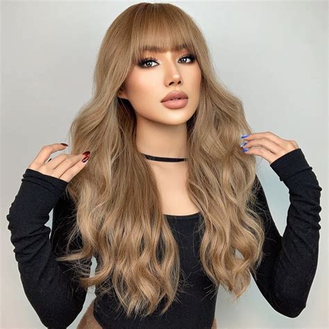 7 Astonishing Light Brown Wig Styles for Every Occasion