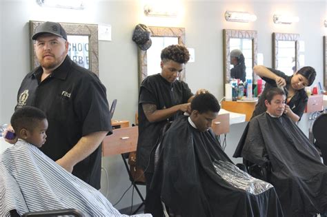 7 Barber Colleges in Houston That Will Make You a Master Barber