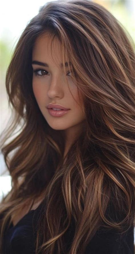 7 Captivating Dark Chocolate Brown Hair with Highlights to Transform Your Look