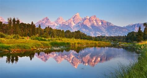 7 Enchanting Places to Stay Near Grand Teton National Park