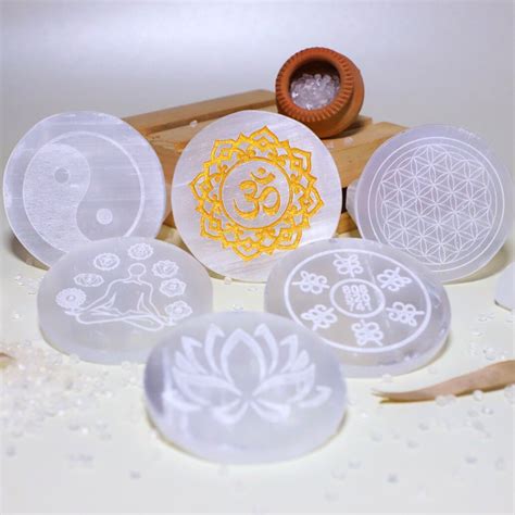 7 Enlightening Facts about Selenite Plates: Your Comprehensive Guide to Spiritual Enhancement