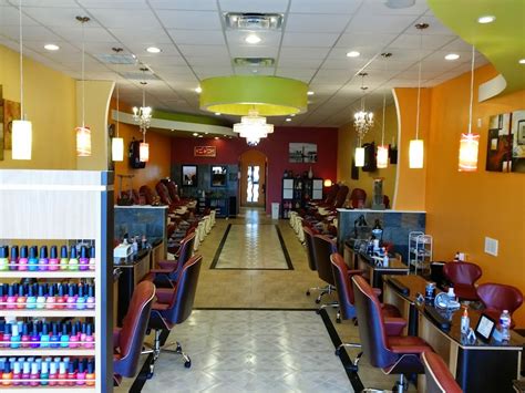 7 Essential Nail Salons in Texarkana, Texas