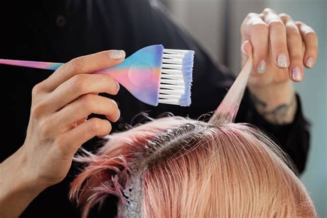 7 Fascinating Facts About Synthetic Hair Dye