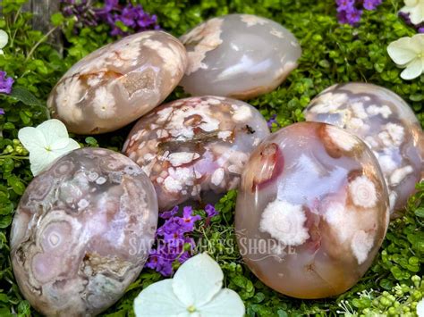 7 Gorgeous Facts About Flower Agate: The Stone of Emotional Growth and Transformation