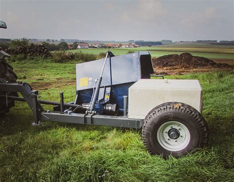 7 Must-Know Facts About Compost Turner Machine Tractors