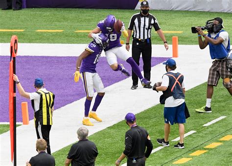 7 STUNNING Reasons Why Stefon Diggs Jersey Is A Must-Have for Die-Hard Vikings Fans!