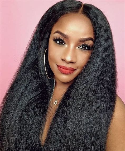 7 Secrets to Slaying with Kinky Straight Bundles