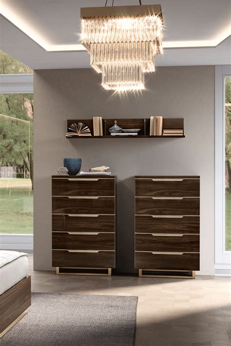 7 Smart Bedroom Chest Dresser Ideas for an Instant Upgrade