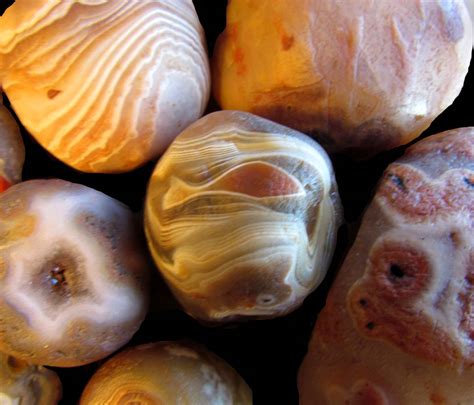 7 Surprising Ways Agate & Jasper Can Transform Your Life: The Ultimate Guide to Nature's Healing Gems