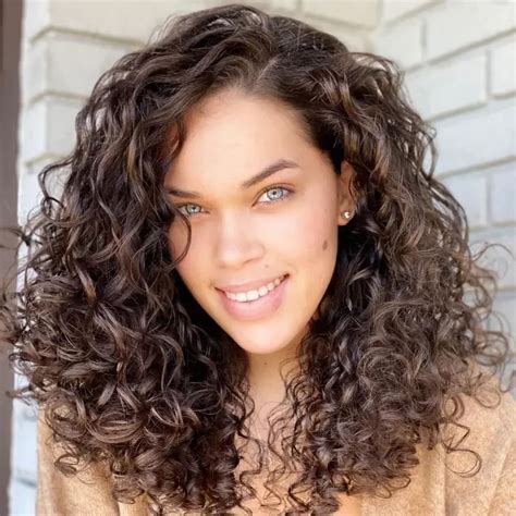 7 Unforgettable Hair Trends for Curly Hair in 2023