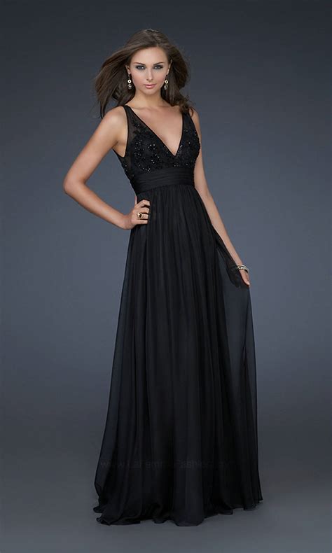 7 Unforgettable Long Black Formal Dresses with Sleeves for Every Occasion