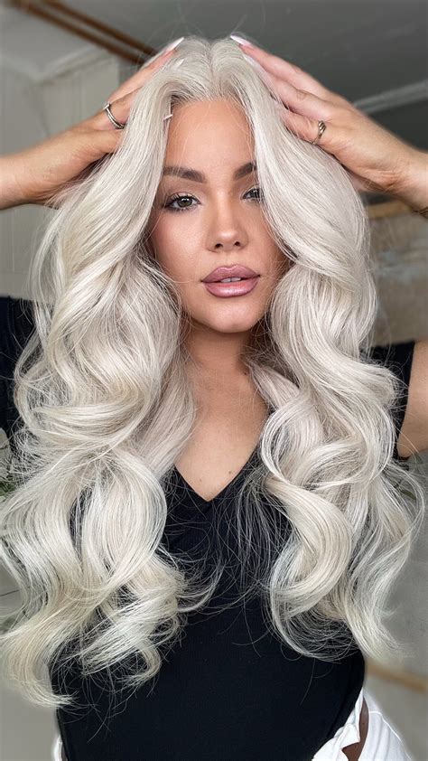 7 Wondrous Wigs for White Women: Transform Your Style with Confidence