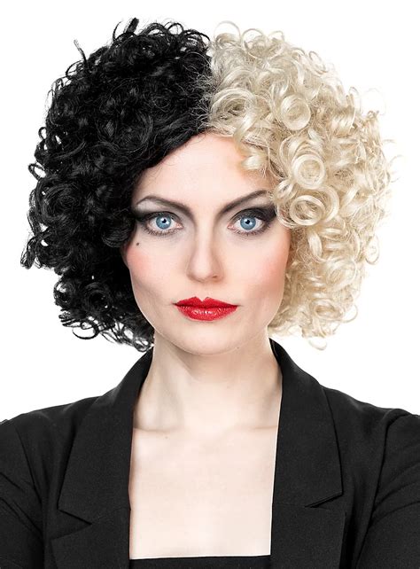 75% of women report experiencing a boost in confidence when wearing a two-tone wig.