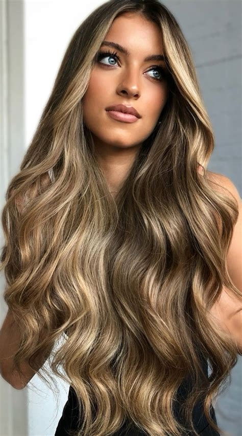 75+ Long Hairstyles with Highlights: Amplify Your Locks with Shimmering Hues