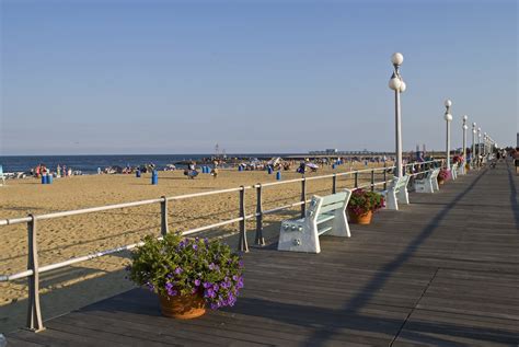 8 Captivating Reasons to Discover Avon-by-the-Sea, New Jersey