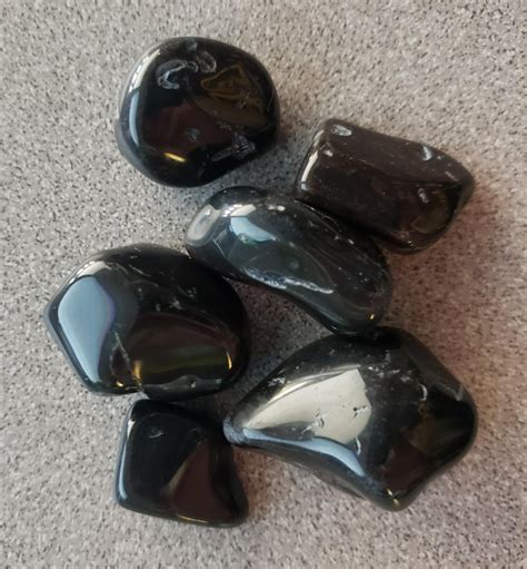 8 Mystifying Marvels of Tumbled Obsidian