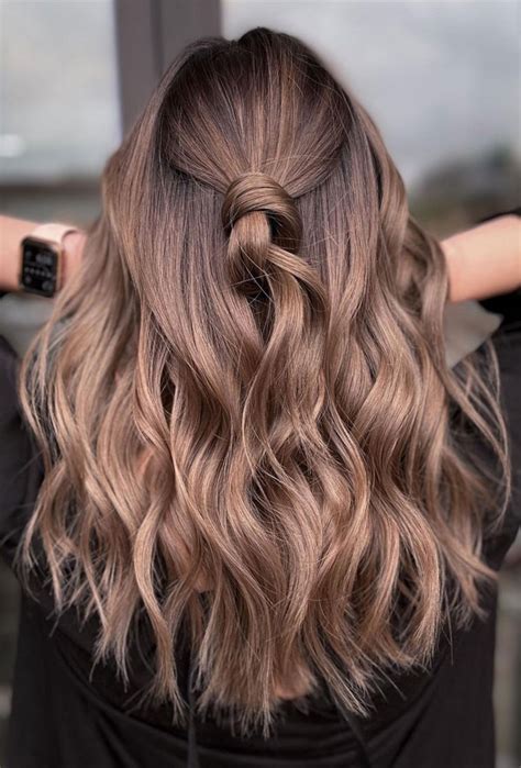 8 Sensational Hazelnut Brown Hair Inspirations for Breathtakingly Beautiful Tresses