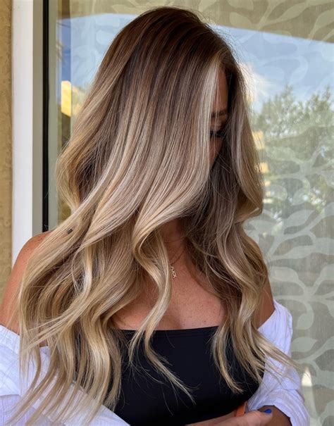 8 Sensational Honey Balayage Straight Hair Transformations