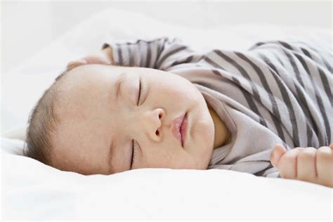 8 Week Old Sleeping All Day: A Comprehensive Guide for Exhausted Parents