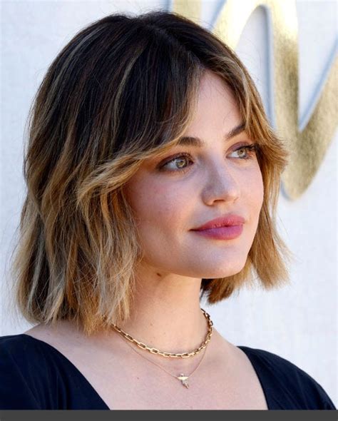 9 Stunning Short Hairstyles for Thinning Hair Women