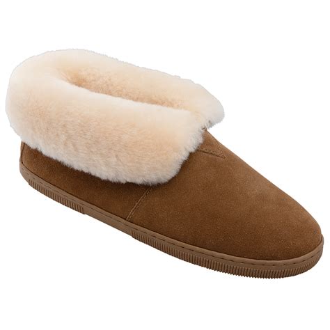 A Bear of a Deal: The Ultimate Guide to Bearpaw Men's Slippers