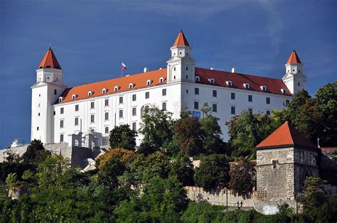 A Brief History of Bratislava Castle