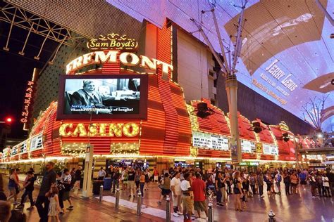 A Brief History of Hotel Casinos