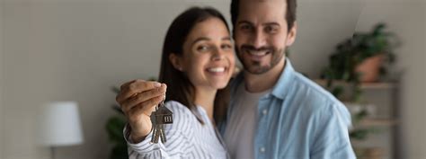 A Comprehensive Guide for Unmarried Homebuyers