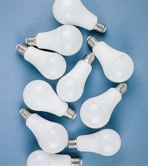 A Comprehensive Guide to E14 LED Bulbs: Illuminating Your Home with Efficiency and Style