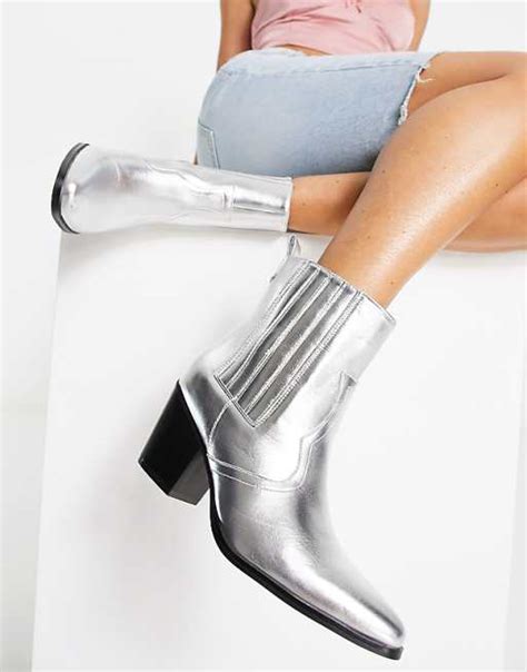 A Comprehensive Guide to Embellishing Your Wardrobe: Silver Ankle Boots