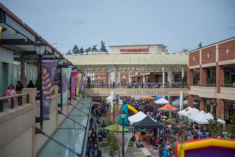 A Comprehensive Guide to Redmond Town Center: The Heart of Redmond, Washington