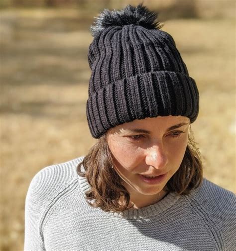 A Comprehensive Guide to Stylish and Cozy Knit Caps for Women