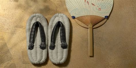 A Comprehensive Guide to the Allure and Functionality of Japanese Geta Sandals