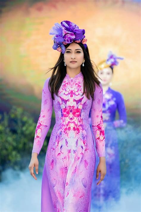 A Comprehensive Guide to the Graceful and Enchanting Áo Dài: The Quintessential Vietnamese Garment