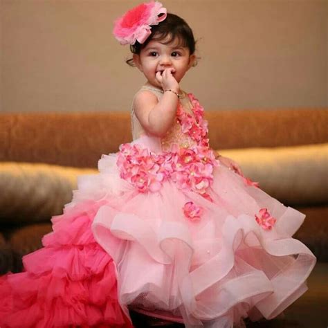 A Comprehensive Guide to the Perfect White Birthday Frock for Your Baby Girl in India