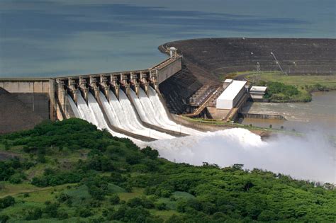 A Fonte da Usina de Energia: Um Recurso Essencial para o Desenvolvimento Sustentável