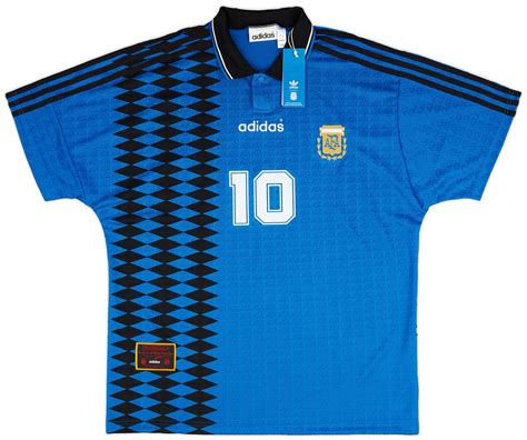 A Historical Overview of the Maradona Argentina Jersey