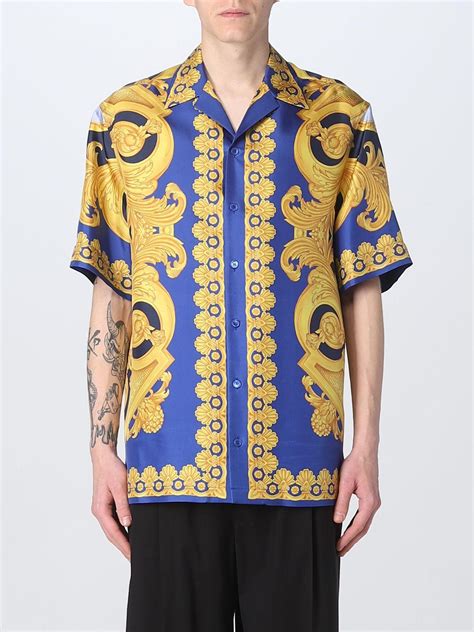 A Legacy of Excellence: The Versace Men Shirt