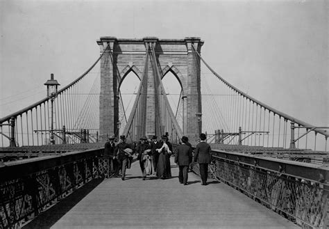 A Picture History of the Brooklyn Bridge