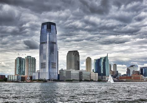 A Sky-High Haven in Jersey City's Waterfront Oasis