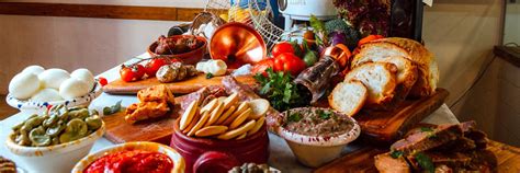 A Tapestry of Cuisines