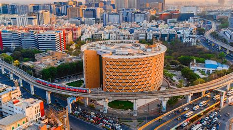 A Thriving Hub for Business and Technology