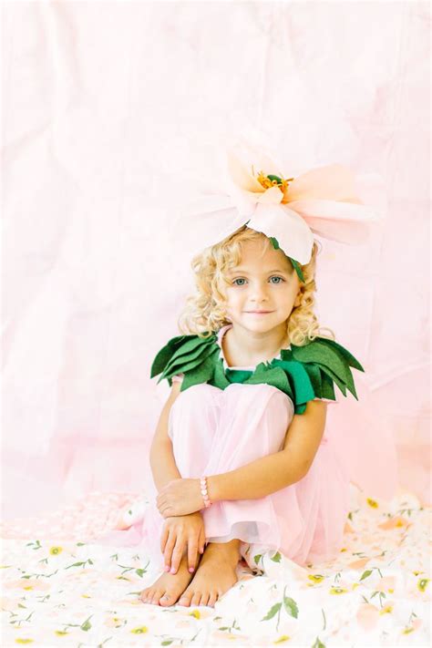 A Thumbelina Costume to Capture the Imagination