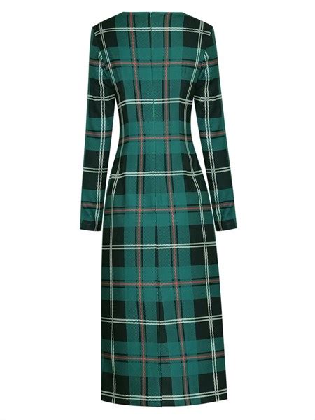 A Timeless Fashion Staple: The Plaid Midi Dress