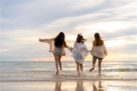 A Trip to the Beach & Diya and the Caterpillar Reader