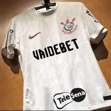 A nova camisa do Corinthians vai de Bet