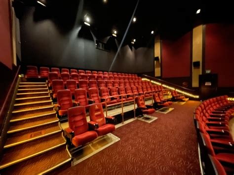 AMC Highland Village 12: Your Ultimate Movie Destination in Highland Village