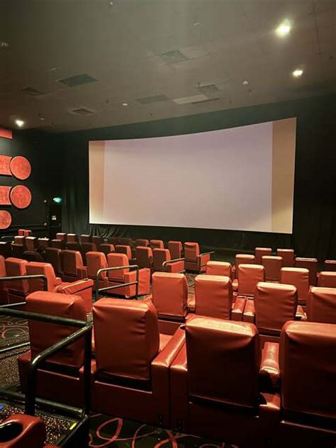 AMC Marina Pacifica 12: An Immersive Cinematic Experience in Long Beach, CA